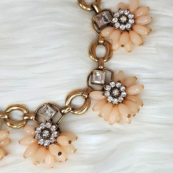 Vintage Inspired Rhinestone Peach Beaded Floral Chunky Chain Necklace Adjustable - Picture 5 of 8
